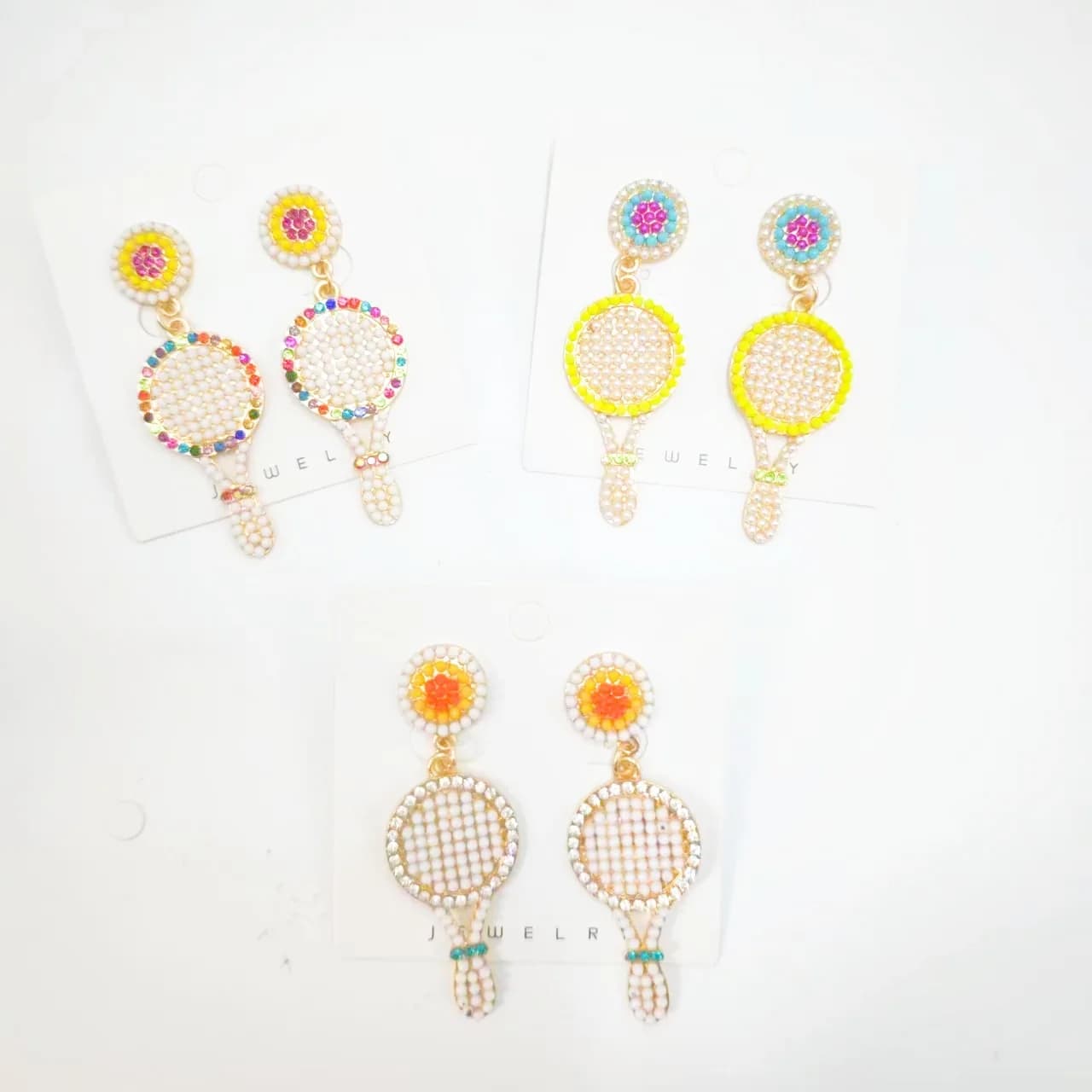 Creative personality sports tennis racket earrings exaggerated hot-selling diamond set design source manufacturer