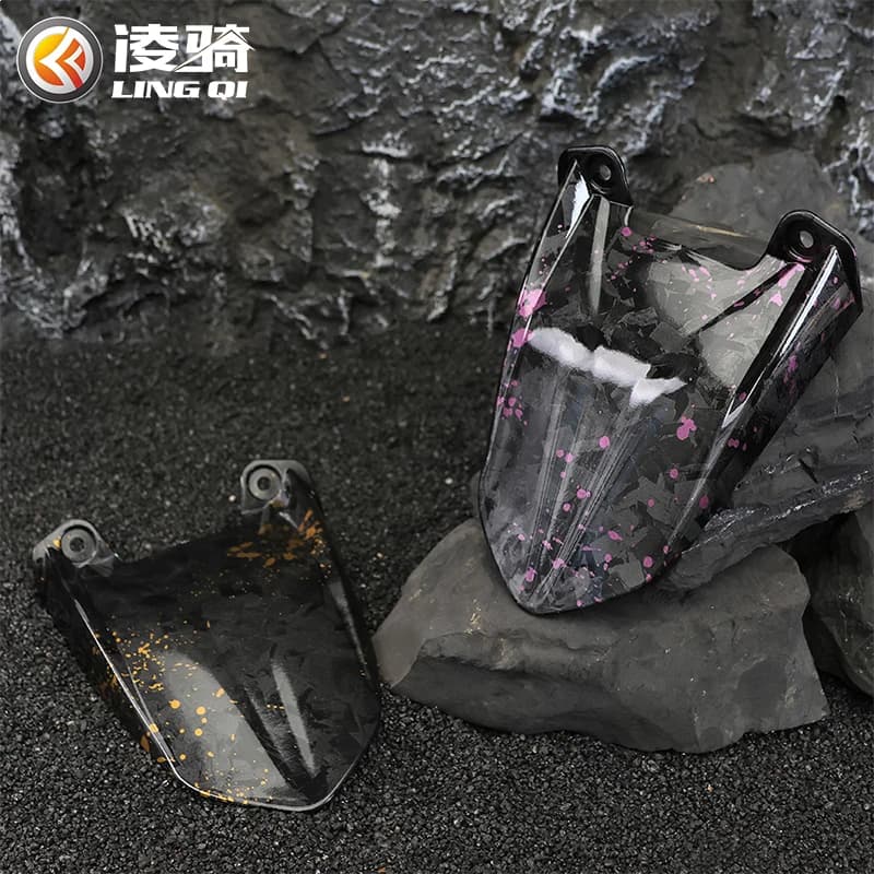 LINGQI Parafango posteriore Trasferimento dell'acqua Copertura del corpo impermeabile in fibra di carbonio per Talaria Sting MX3 MX4 Moto elettrica Originale