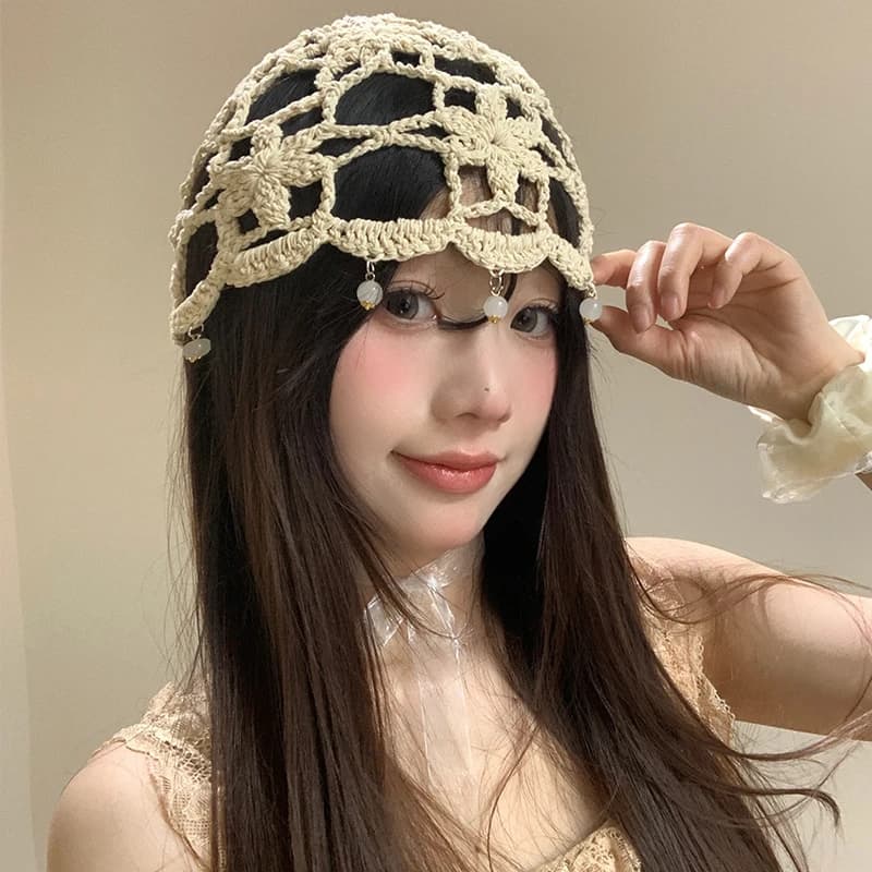 Japanese Hand-crocheted Hollow Flower Woven Pullover Hat Women Spring Summer Ethnic Style Bead Pendant Decorative Beanie Cap
