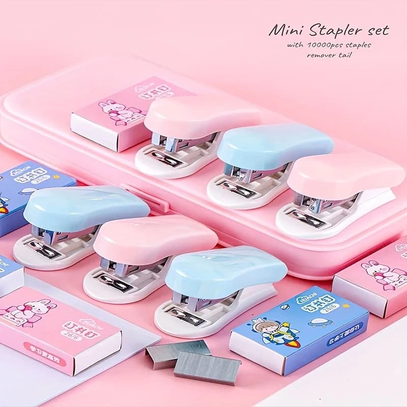 2 set di mini cucchiaini per cucire in serie di colori rosa macaron, specifici per studenti, resistenti, di grande valore, cucchiaini per cucire che fanno risparmiare fatica, cucchiaini per cucire con simpatici personaggi dei cartoni animati, materiale scolastico adatto per il rientro a scuola