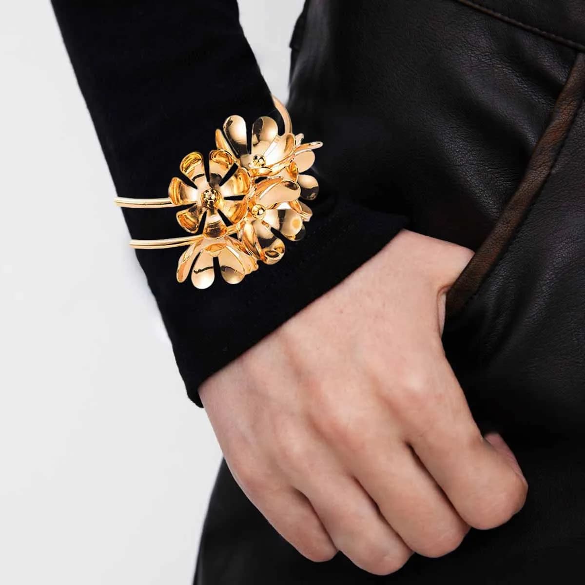 Glossy Metallic Flower Cuff Bracelet Heavy Punk Style Double Blossom Bangle Gothic Statement Runway Party Hand Jewelry