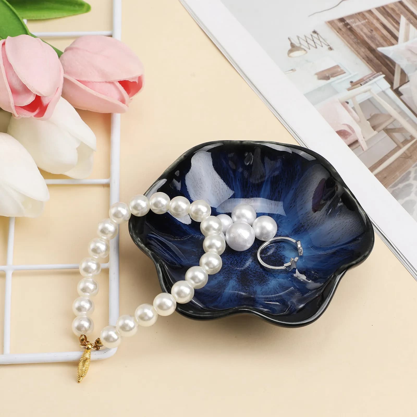 Ceramic Jewelry Plate Small Leaf Ring Storage Organizer Jewelry Holder for Bedroom Bathroom Organizer Dish