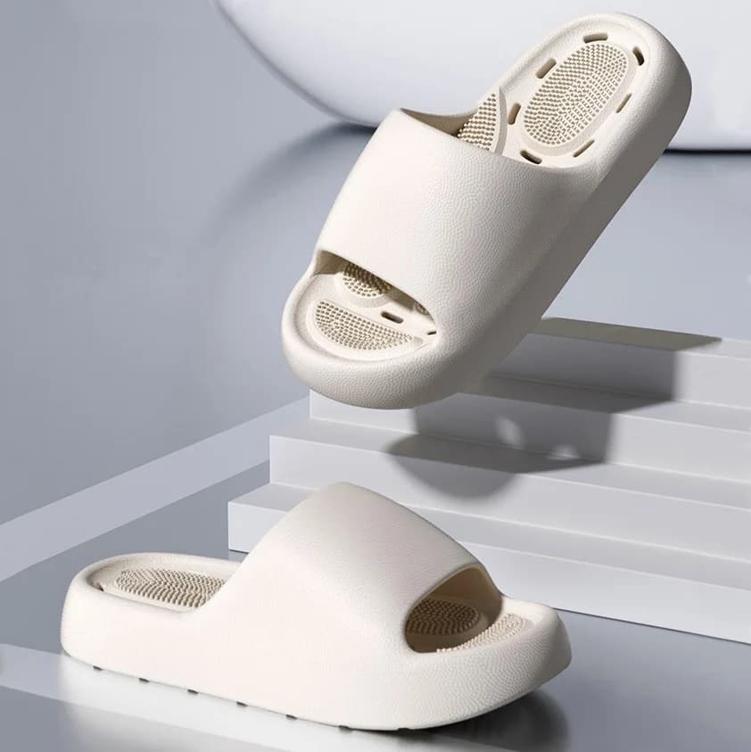 Women Bathroom House Slippers Men Leaking Quick-Drying Shower Slipper Breathable Couples Summer Beach Flip Flops Swimming Slides