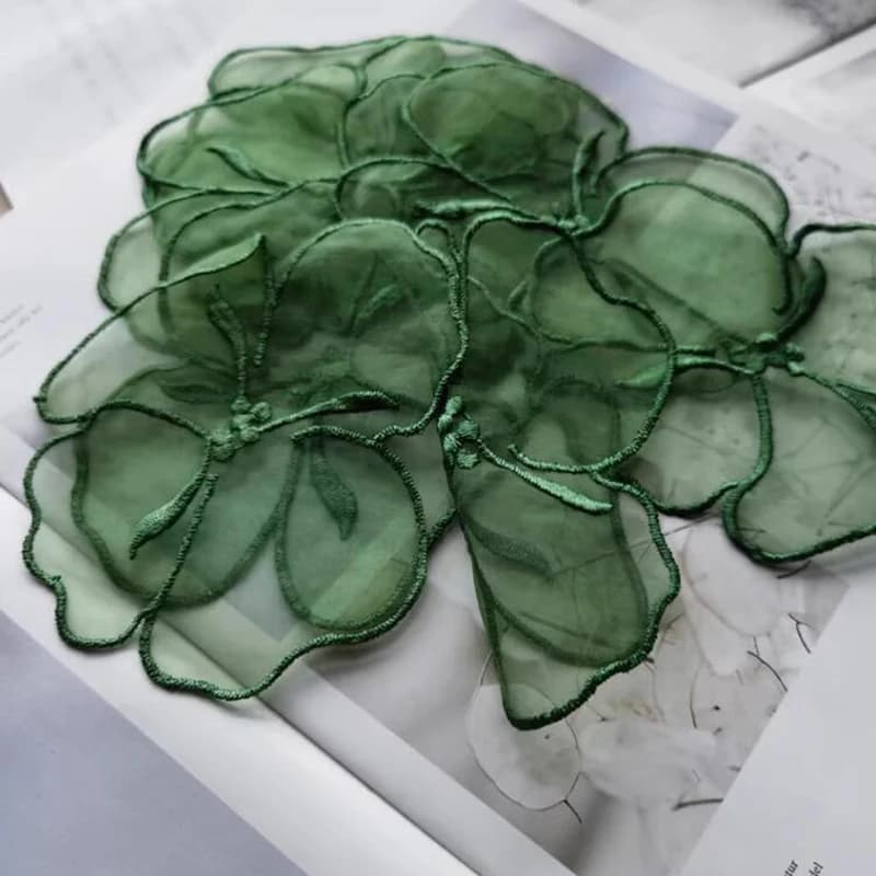 10 Pezzi Adesivi in Tessuto Trasparente con Ricamo a Quadrifoglio Verde, Decorazioni per Abbigliamento, Toppe in Tessuto per Cucito