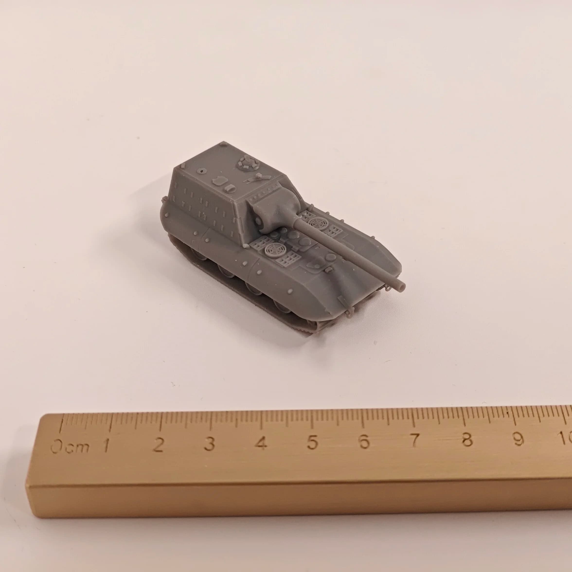 KIT modello Stug 144 in scala 1/E-100