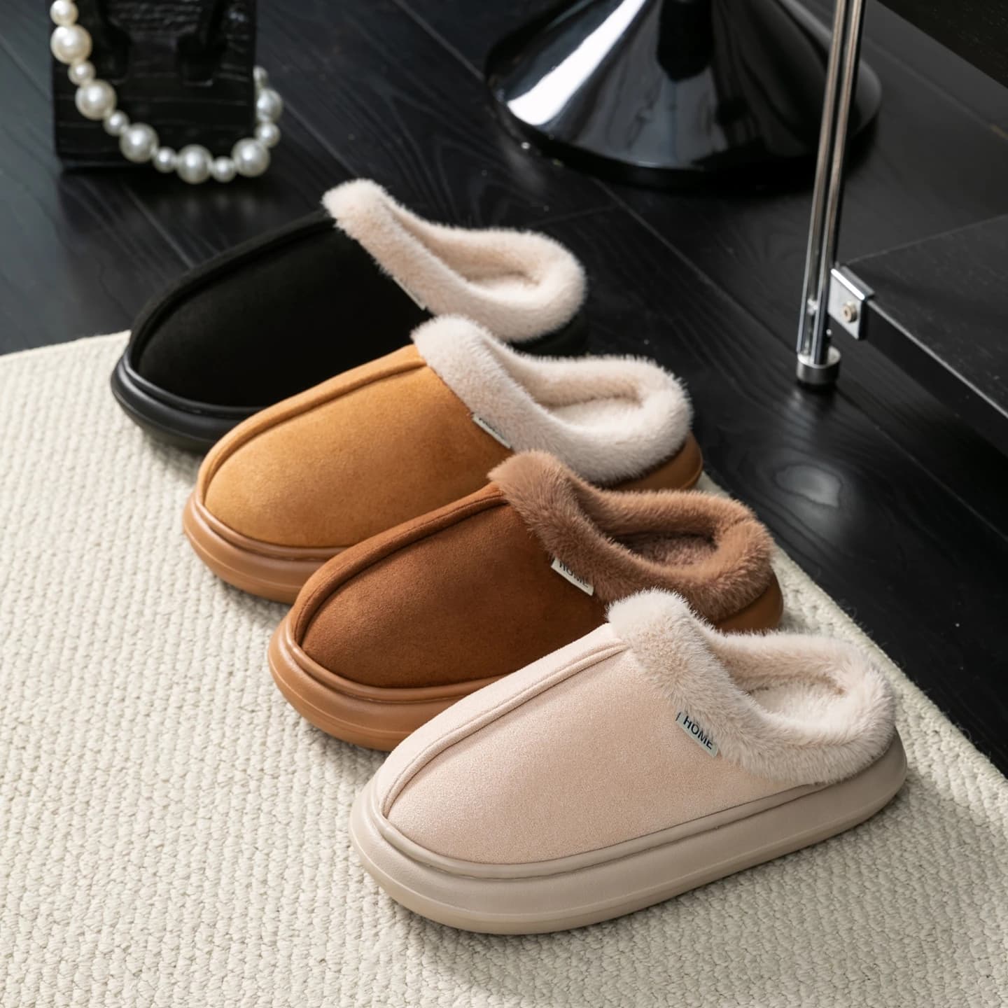 Pantofole morbide con plateau soffice alla moda per donna Scarpe in cotone caldo peluche Comode pantofole da casa unisex antiscivolo autunno inverno