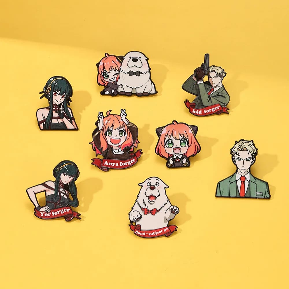 Grazioso Distintivo/Ciondolo a Tema Anime Spy Family (Anya, Joel, Lloyd) - Accessorio per Zaino, Cappello, Gioielli, Regalo