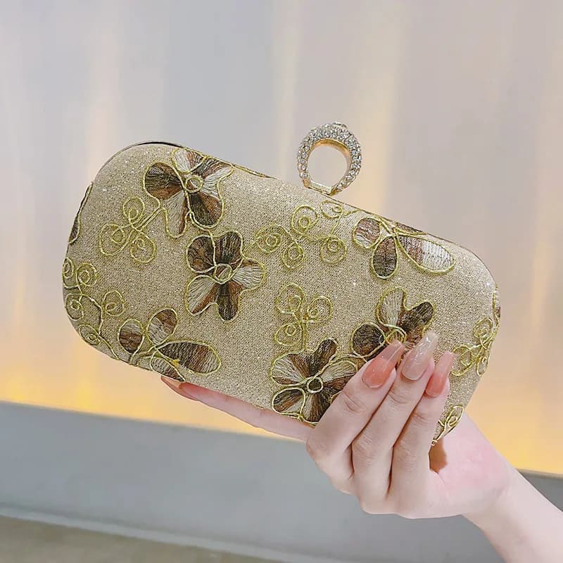 Pochette vintage con chiusura a bacio ricamata, borsa da festa per matrimonio da sposa, borsa da cocktail con catena in metallo