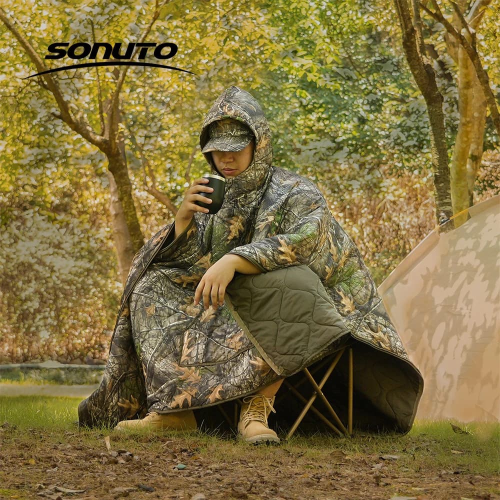 Compact and waterproof Bivy Bag Comfortable portable sleep shelter with insulated synthetic fiber padding for an outdoor person