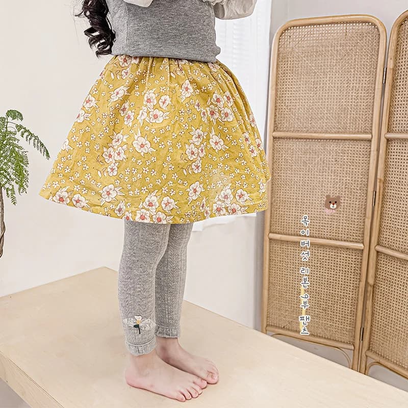 Leggings per Bambini a Lunghezza Caviglia con Fiocco Floreale e Bordo Arricciato, Design Dolce e Adorabile, Tessuto Morbido, Elastico e Traspirante, Pantaloni a Tre Quarti