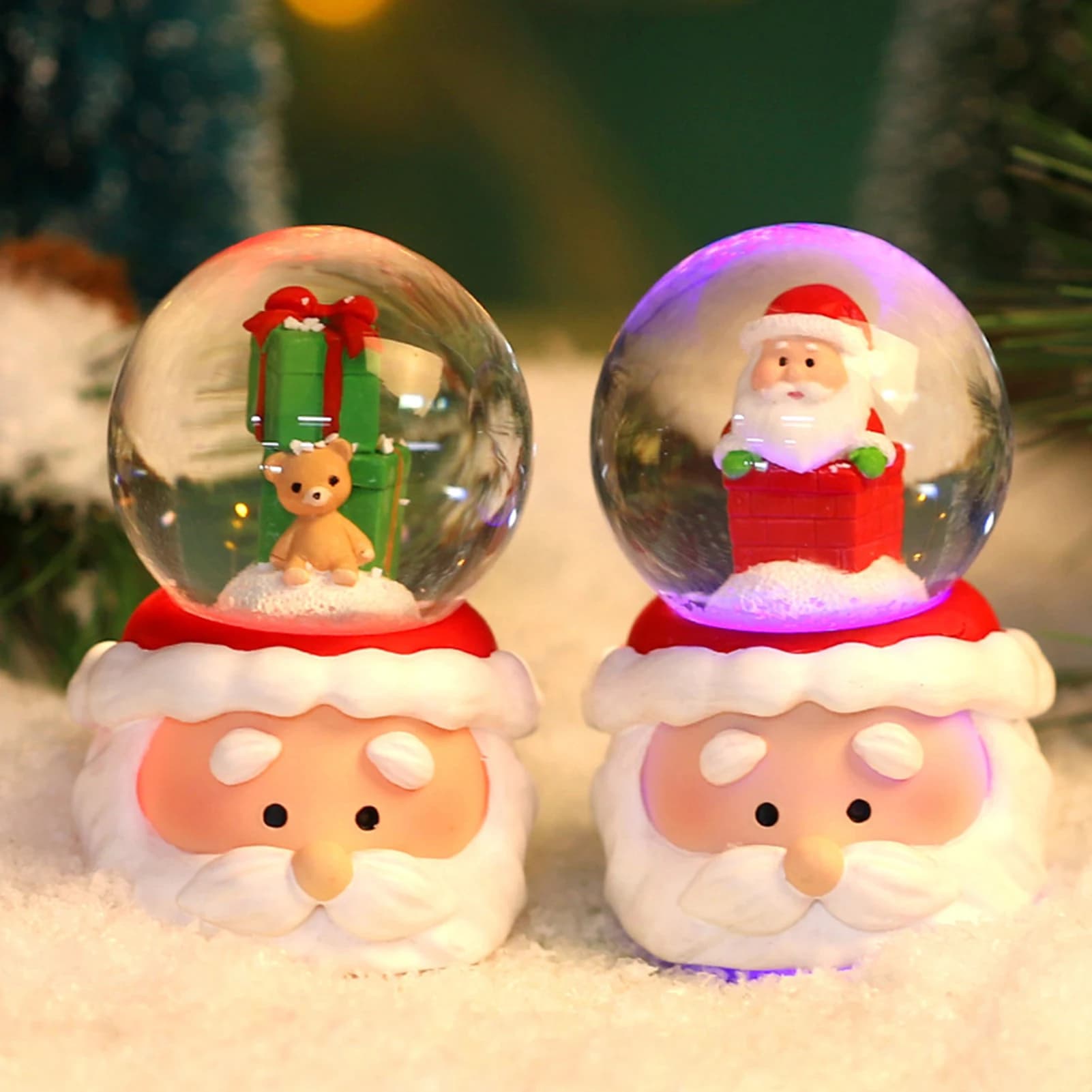 Illuminazione natalizia con sfera di cristallo Ornamento con globo di neve di Natale Regalo di Natale del Ringraziamento Decorazione natalizia per la scrivania dell'home office