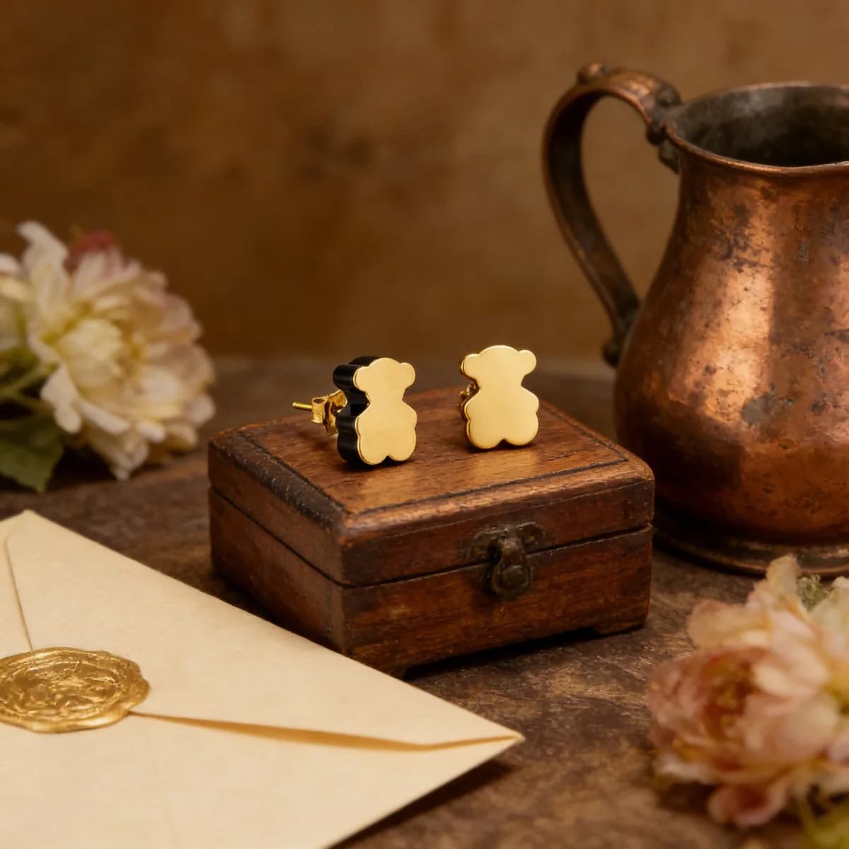 Orecchini Pendenti a Forma di Orso in Argento S925, Placcati Oro, Stile Retrò con Texture Vintage