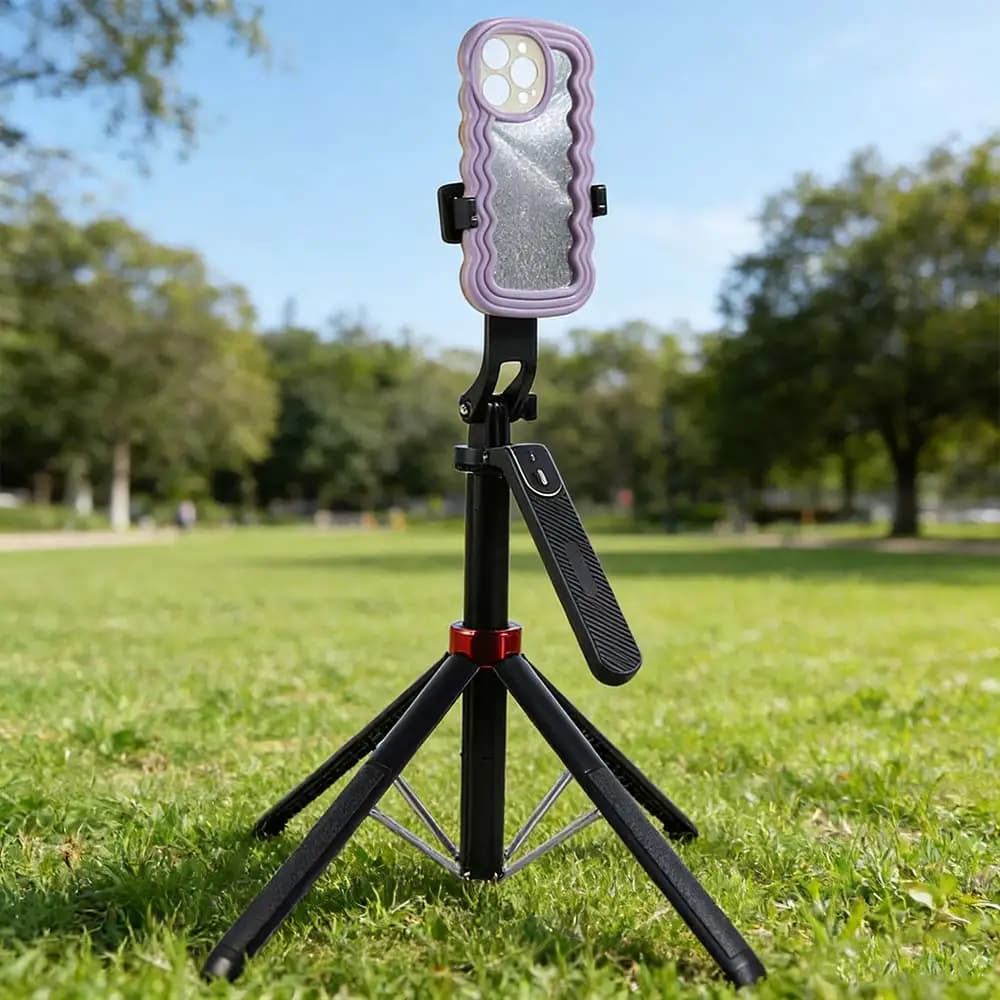 Bastone Selfie Telescopico a Quattro Gambe, Portatile 1.8m, Bluetooth, Regolabile, Supporto per Selfie da Viaggio