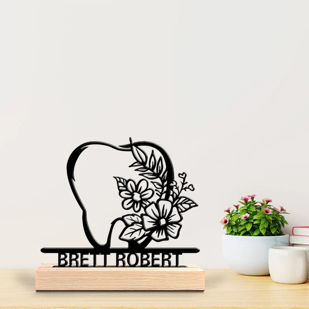 1 pz Bellezza personalizzata Dente Statue metalliche personalizzate Arte in metallo con base in legno Decorazione da tavolo Adatto per dentisti, medici