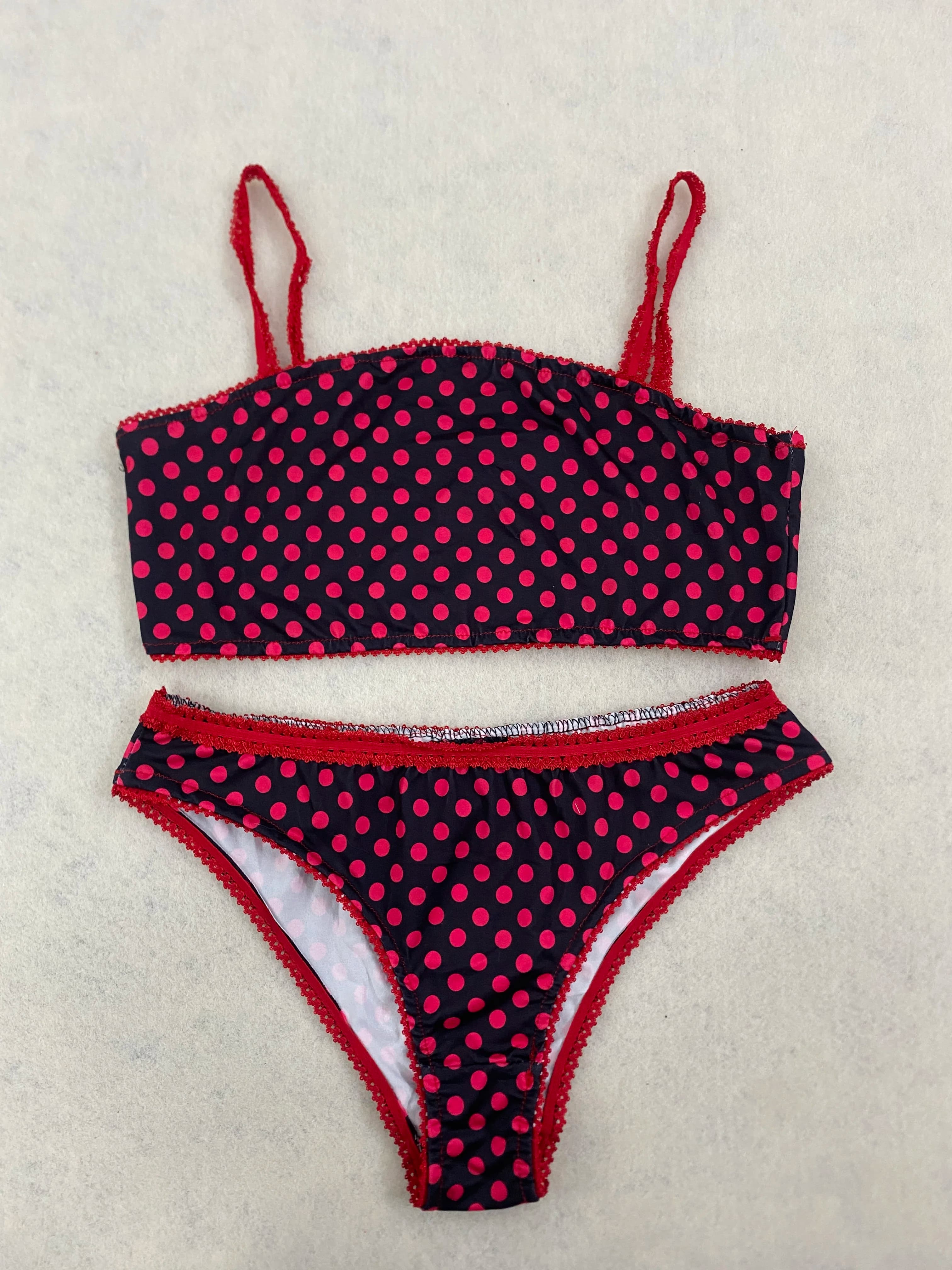 Summer sweet retro sexy spice girls polka dot print lace suspender bikini set European and American beach style bikini set emo