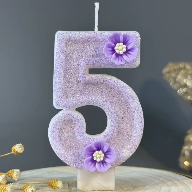 2025 Nuovi simpatici fiori viola Numero 3D Candele per torte per decorazioni per feste di compleanno Decorazione di compleanno Strumenti per decorare torte