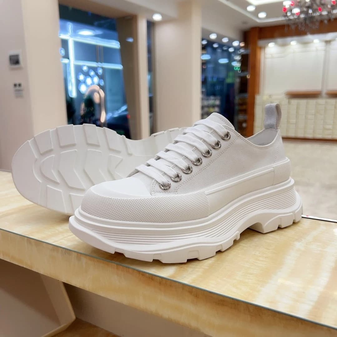 Scarpe da corsa di lusso per coppie, scarpe da trekking semplici e antiscivolo con suola spessa, scarpe sportive estive, regali per le vacanze