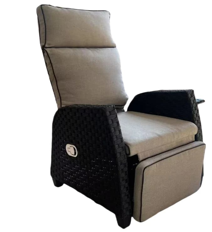 Outdoor Rattan Recliner Chair With Adjustable Backrest PE Wicker Garden Lounge Chair With Cushion For Balcony Patio