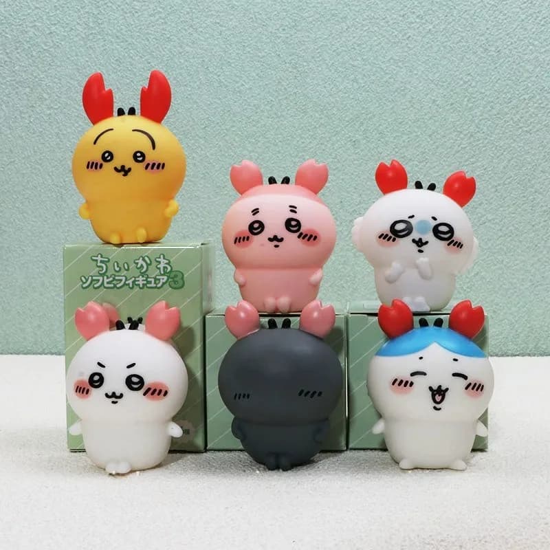 Chiikawa Granchio Costume PVC Figure Set Cute Anime Da Collezione Mini Bambole Usagi Hachiware Mascotte Kawaii Decorazione Da Scrivania Regalo Giocattolo