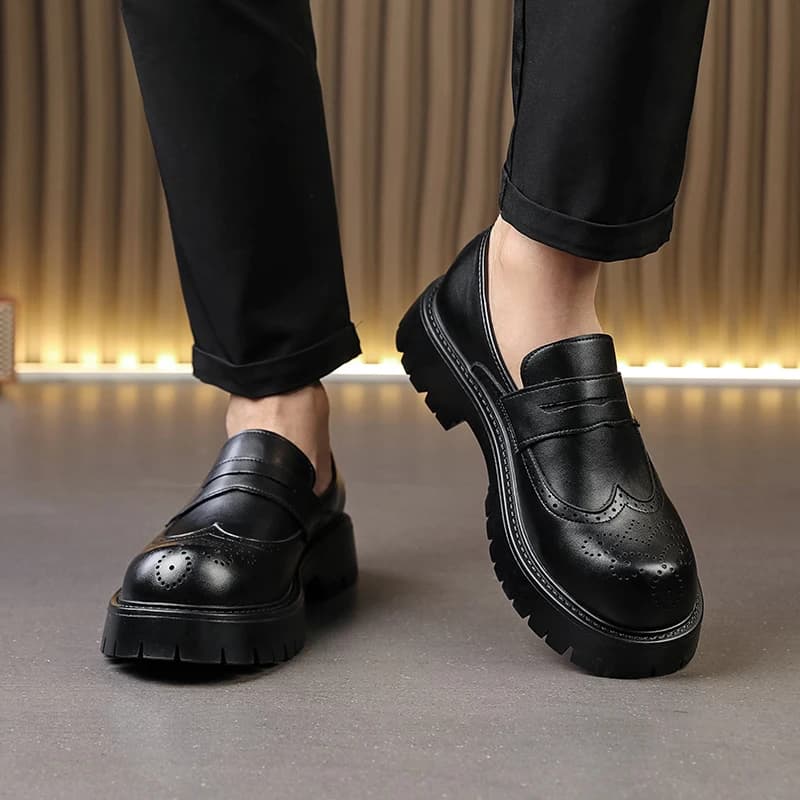 Bugok Set Piede Mocassini con suola spessa Uomo PU Tinta unita Punta tonda Scarpe da uomo d'affari casual e alla moda