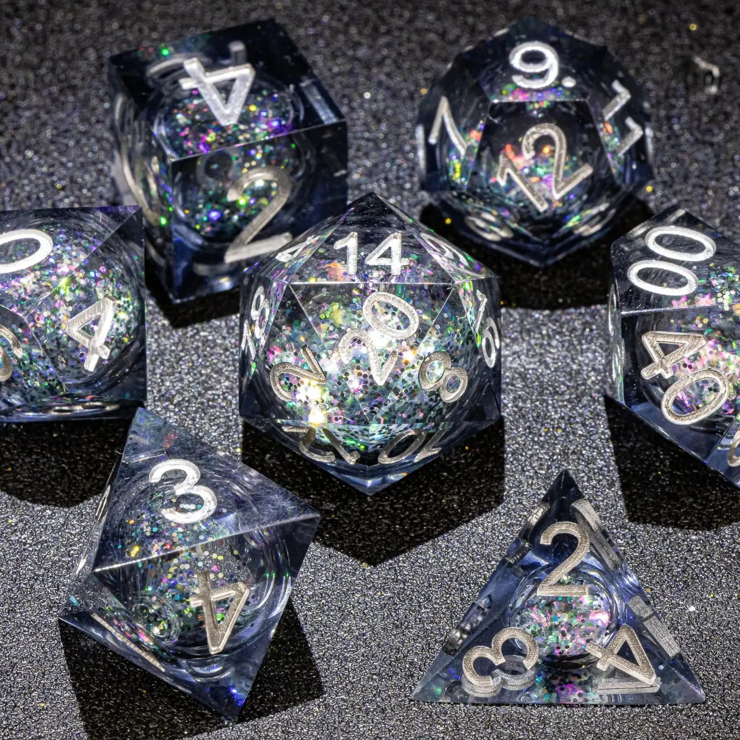 Dadi fatti a mano con paillettes Liquid Core DnD Sharp Edge, Set di dadi poliedrici per Dungeons e draghi, Set di dadi Galaxy RPG, dadi d d