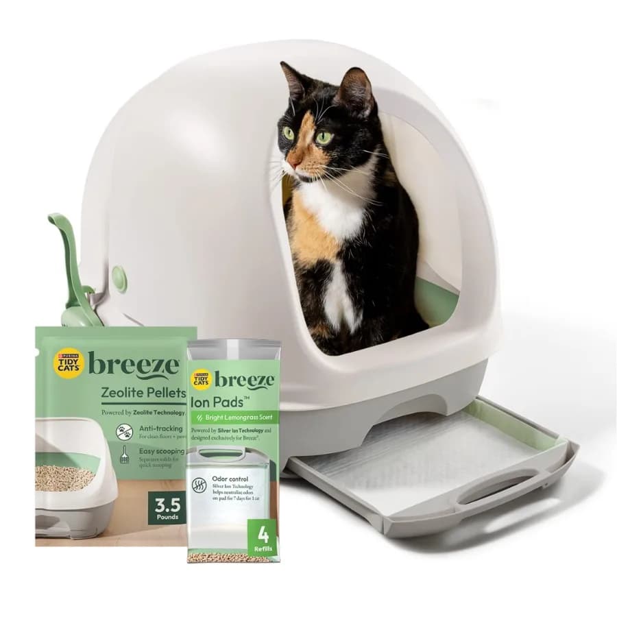 Purina Breeze Covered Cat Litter Box System Kit with Pellet Cat Litter, Hooded Litter Box, and Litter Box Pads