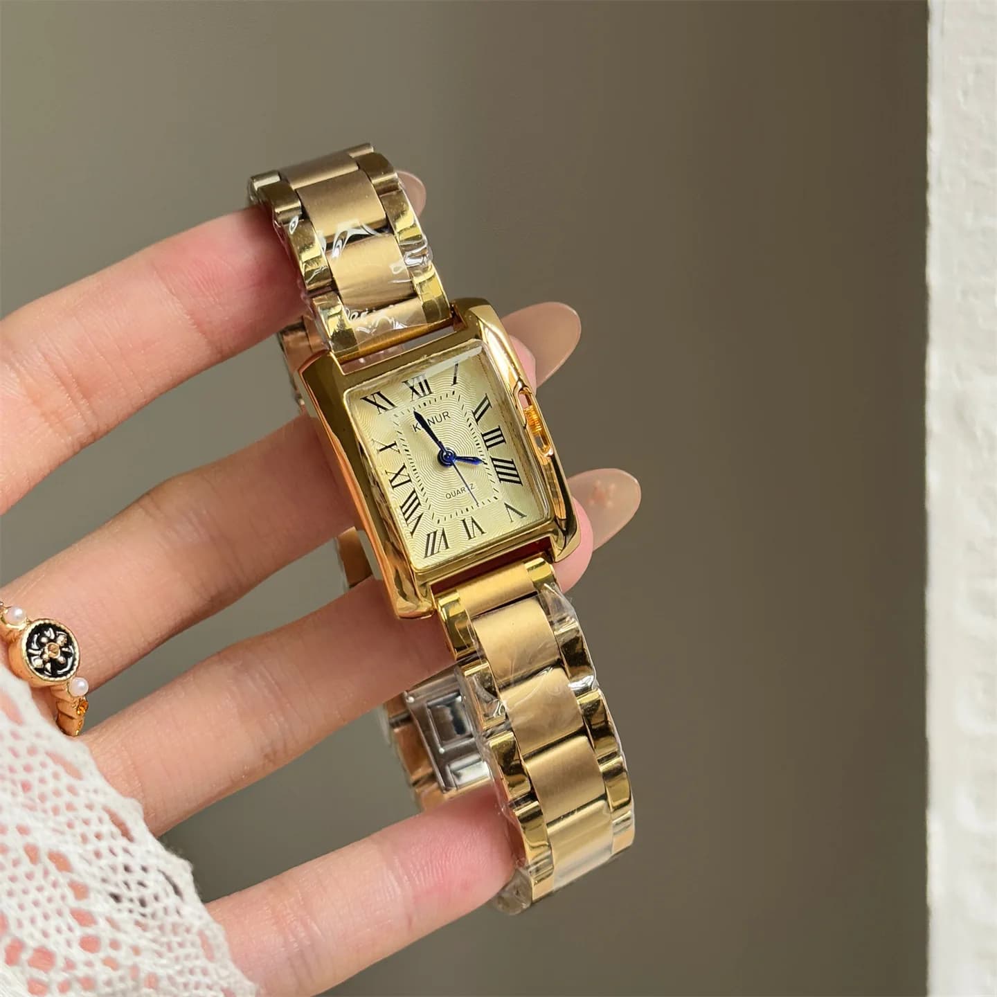Women's Retro Watch, Luxury Light Exquisite Roman Retro, High Quality Luxury Women's Watch, Women's Gift, Women's Jewelry