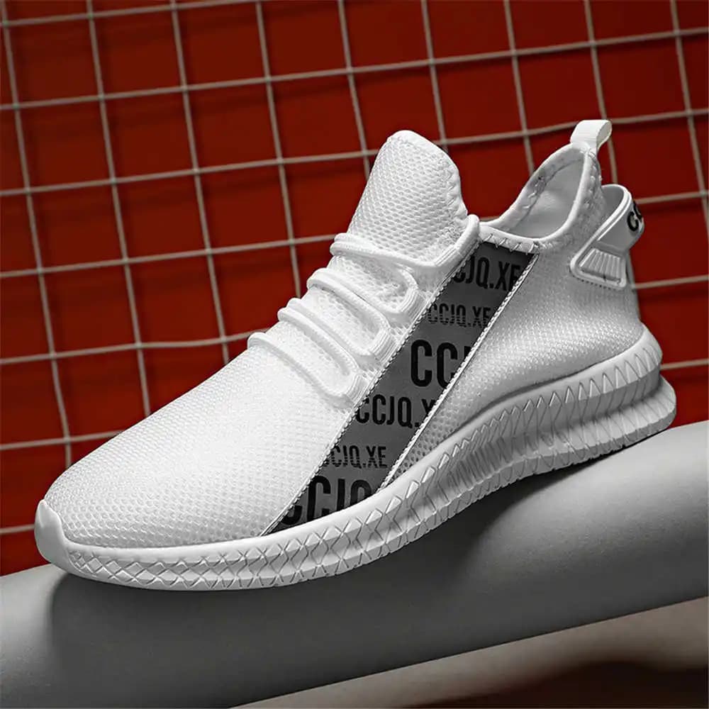 Primavera 45-46 Mocassini neri Uomo Autunno Sneakers per uomo Scarpe Sport in vendita Boti di marche famose Vip Esercizio Sapa