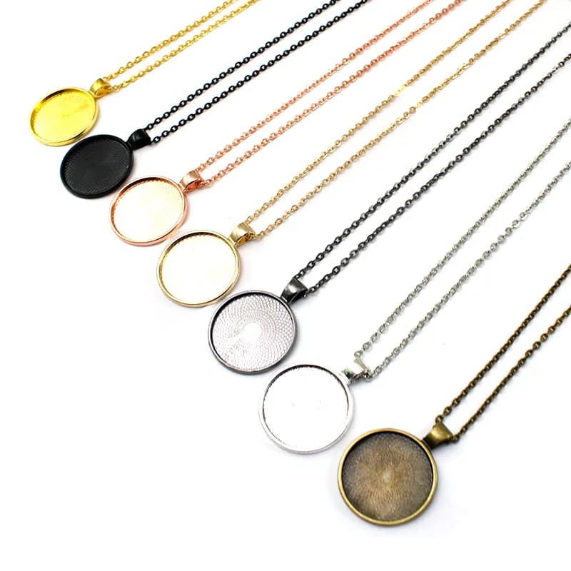 5 Pz 25mm Collana Ciondolo Impostazione Cabochon Cammeo Base Vassoio Lunetta Vuota Per Ciondolo Cabochon con Catena di Chiusura Creazione di Gioielli FAI DA TE