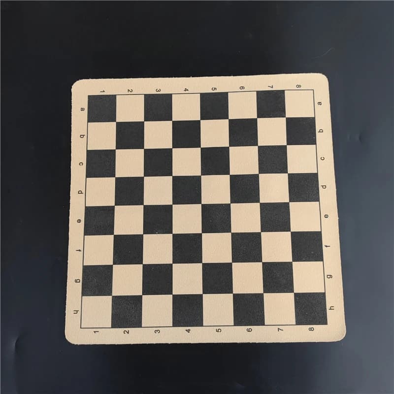 Scacchiera internazionale 27 * 27 cm (10,63 pollici) Scacchiera da gioco pieghevole internazionale pieghevole in pelle in pile