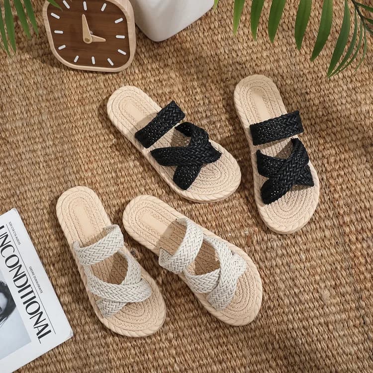 Women Boho Woven Straw Sandals Summer Cross Strap Slides Flat Beach Slippers Non Slip Casual Outdoor Vacation Braided Linen Shoe