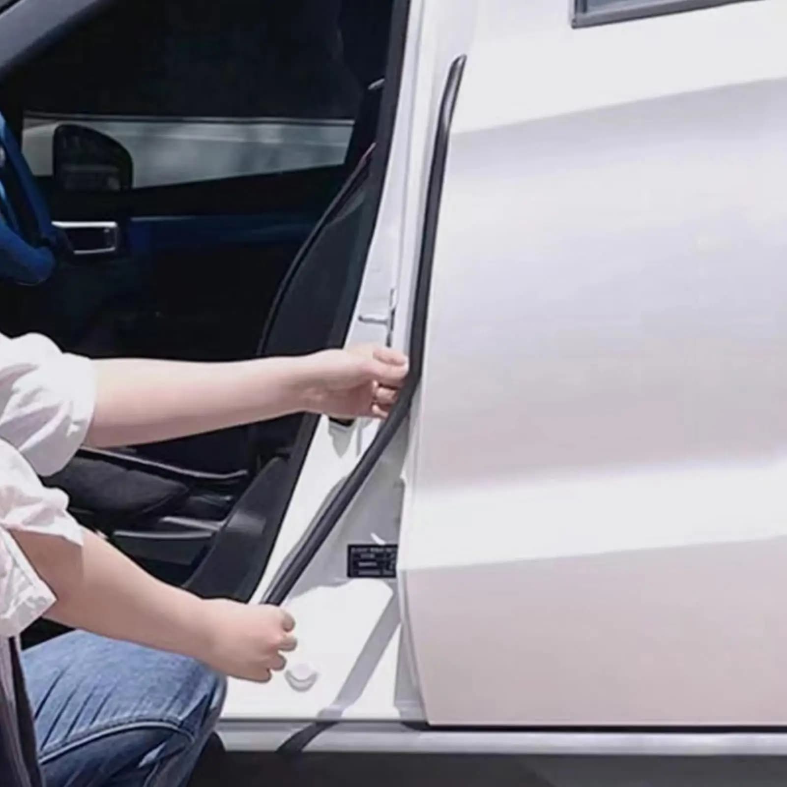 Car Door Side B-Pillar Strip Soundproof Car Weather Stripping Trim Edge Guard Vehicle Window Gasket Sealer For Truck Suv