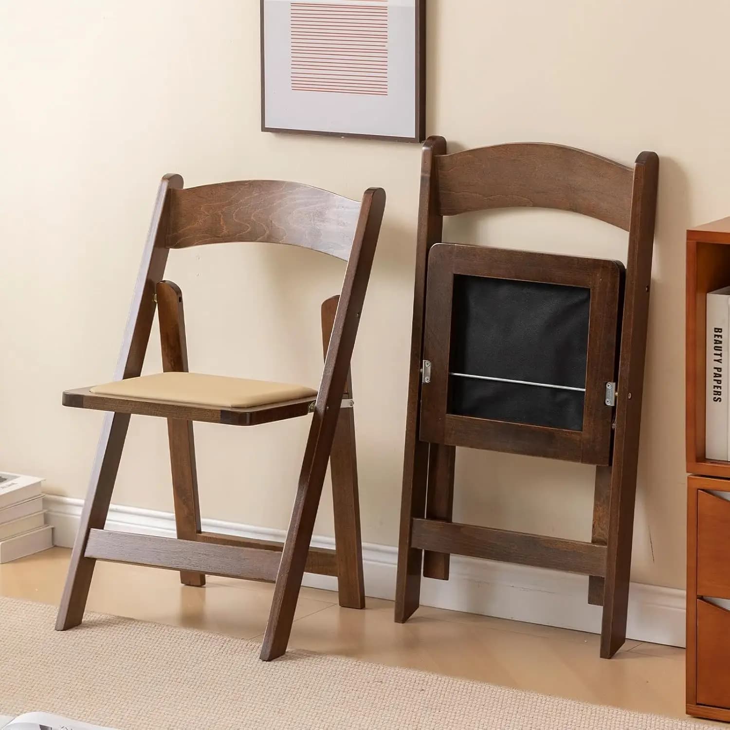Set of 2 Foldable Wooden Chairs with Soft Bearing, Classic Fruit Wood, Elegant and Resistant for Weddings, Banquets and Events