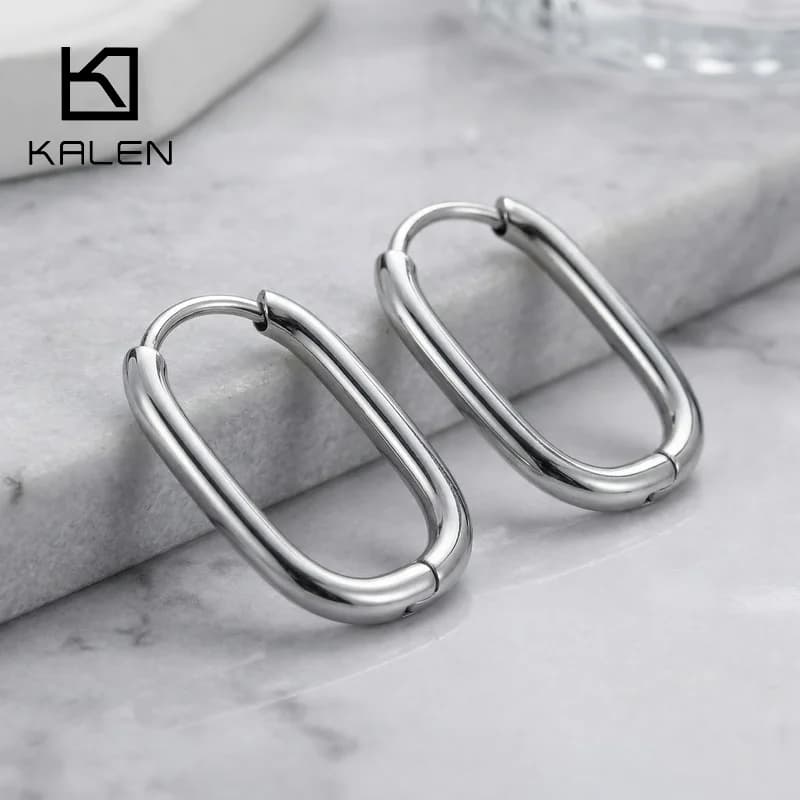 Trendy Women's Gold Plated Stainless Steel U Shaped Huggie Hoop Earrings Minimalist Polished Design Daily Wear Light Weight