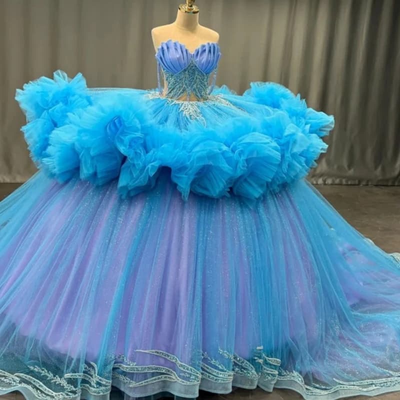 Abiti Quinceanera blu lucidi con spalle scoperte Applique con perline Corsetto di cristallo Abito dolce 16 con fiocco in tulle a strati per feste di compleanno