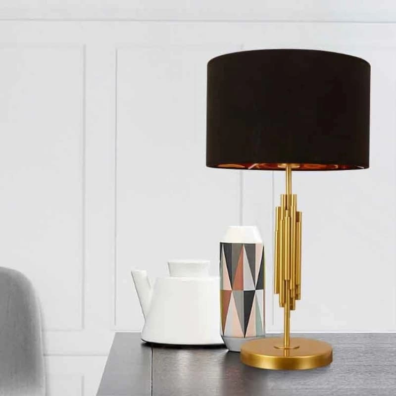 Lampada da Terra Moderna per Arredamento Casa, Design Unico in Metallo e Vetro, Ornamento per Hotel, Camera da Letto, Salotto, Luce da Scrivania LED di Lusso in Stile Nordico