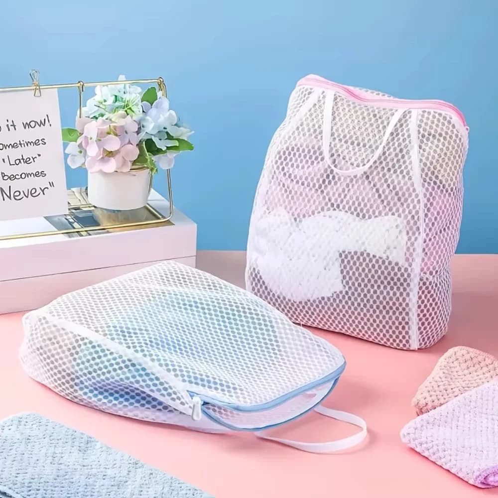 2 bags for honeycomb net linen with handles, durable polyester fabric, versatile rectangular design with zipper for delicate garments