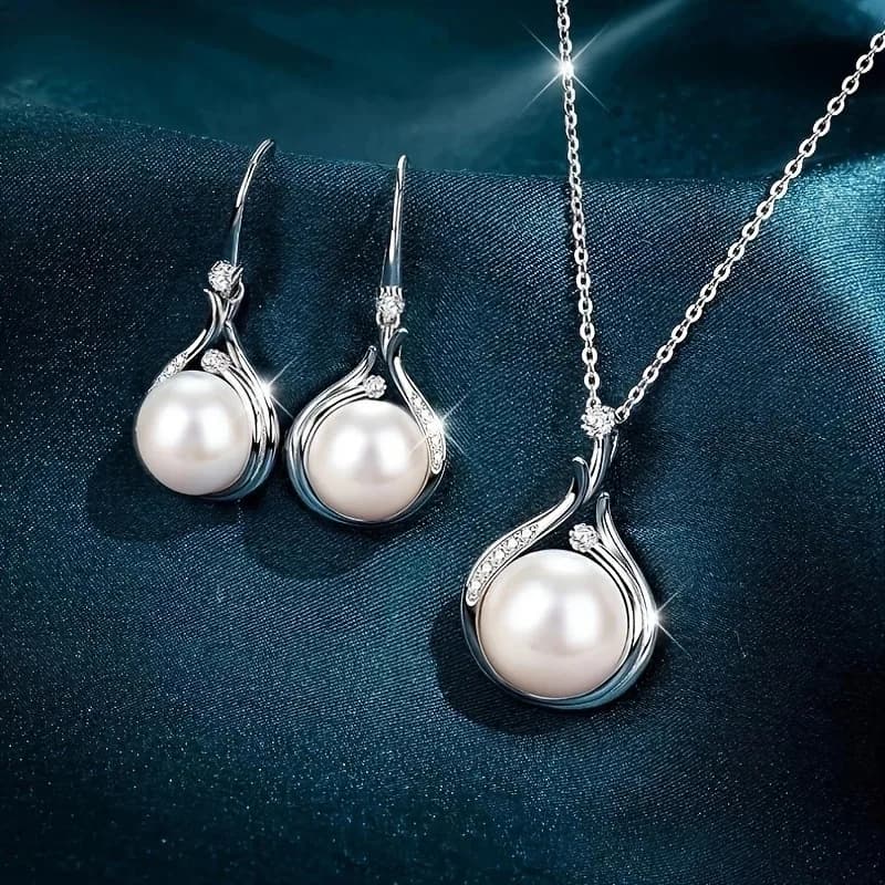 New Cross border Niche Ins Design Water Drop Pearl Pendant Necklace And Earring Three Piece Set Fashion Versatile Elegant Imitation Pearl Jewelry Set