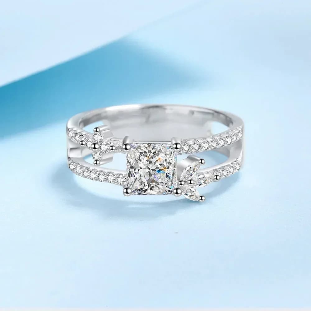 Anelli in Platino Pt950 dal Design Elegante e Scintillante, Anello di Lusso con Diamante Moissanite da 1 Carato Taglio Princess, Gioielleria Fine