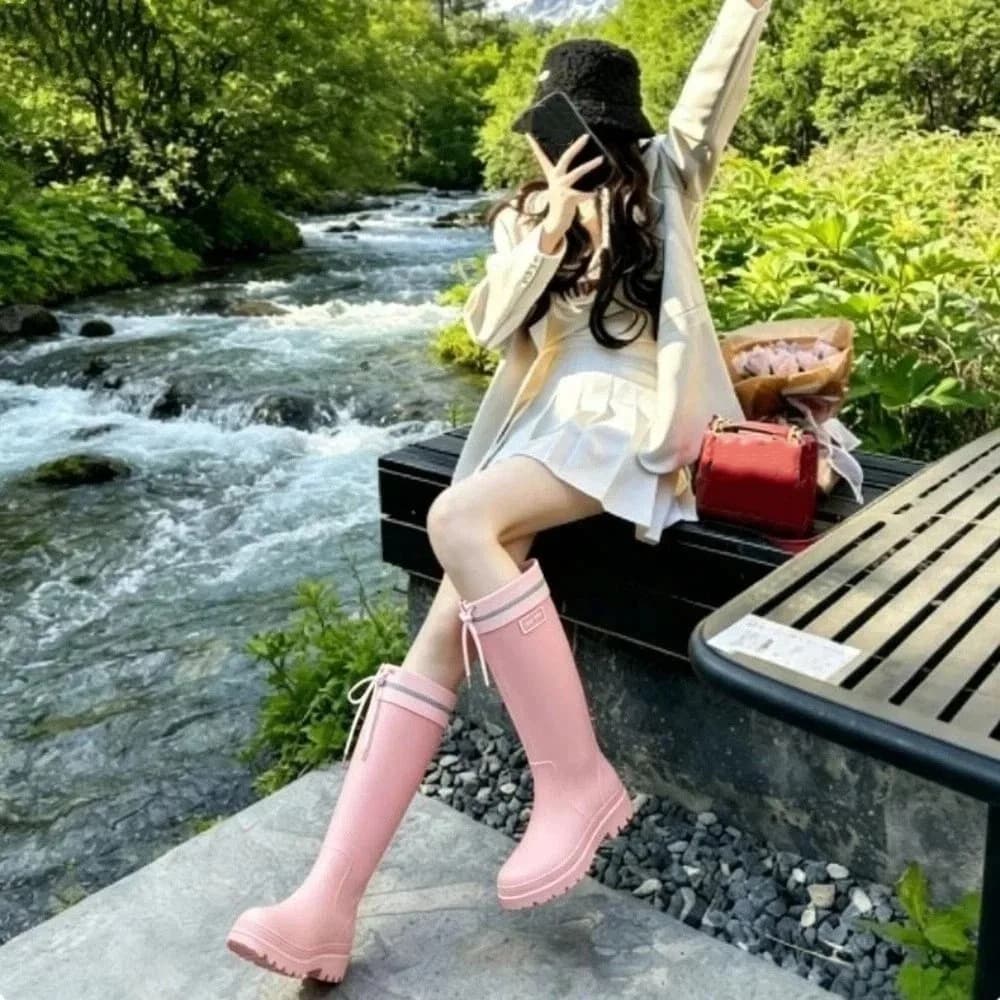 Fashion Waterproof Water Shoes PVC High Tube Rain Shoes Anti Slip Drawstring Women Rain Boots Hiking