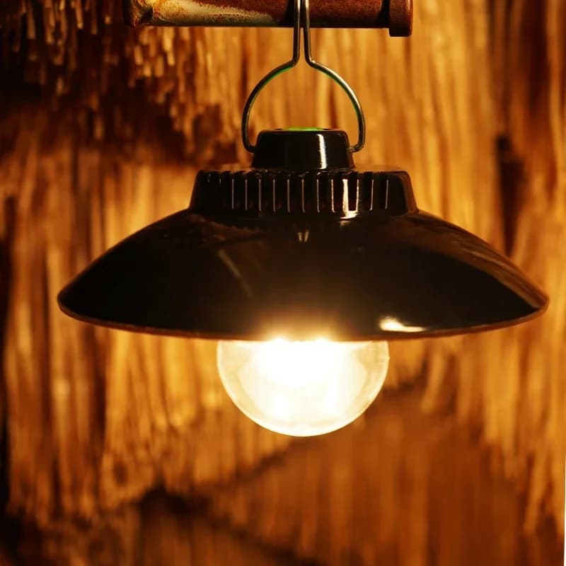 Lanterna di illuminazione retrò impermeabile con gancio Luci sospese decorative Luci per tende da campeggio di ricarica di tipo C per attrezzature da esterno