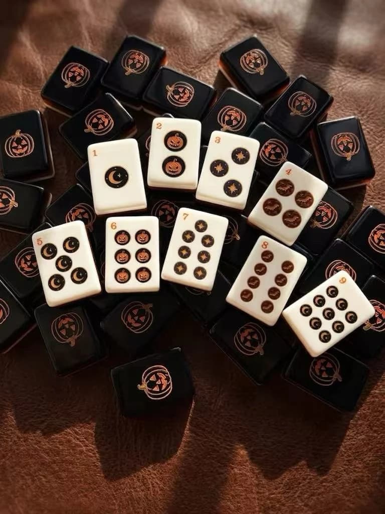Halloween Theme American Mahjong Tile Set 160pcs Engraved Acrylic Pumpkin Ghost Witch Design Home Entertainment Board Game