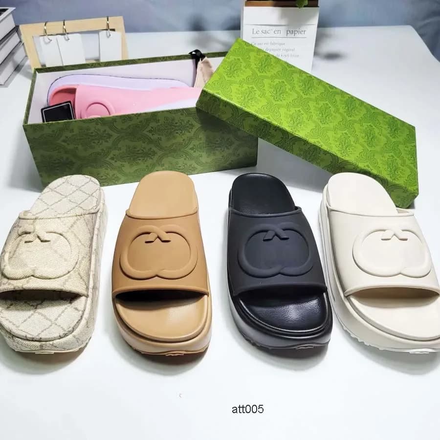 Women's sandals with platform design cable gg ism, slippers with woven G, adorable women's beach shoes