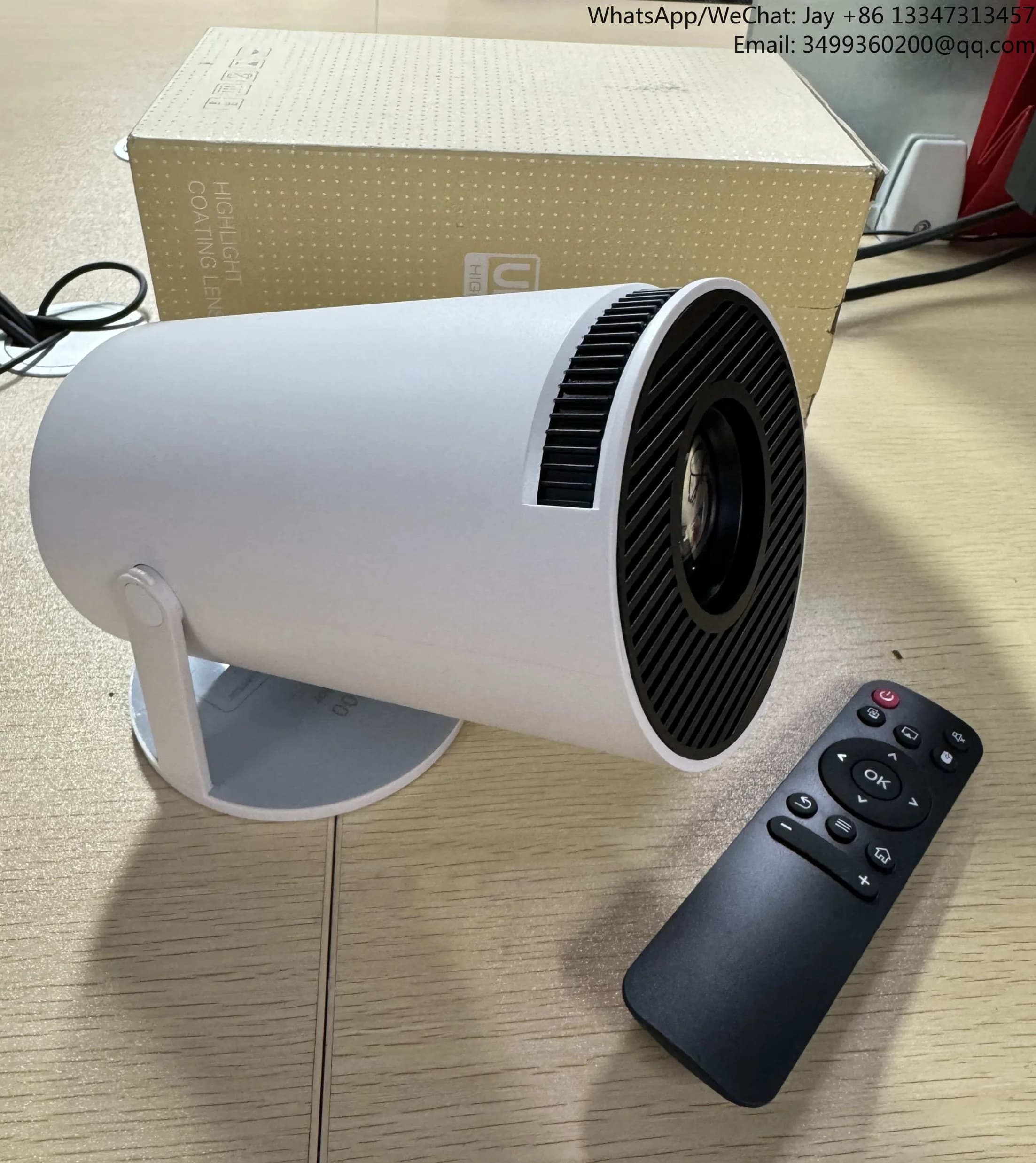 Mini proiettore HY300 Pro HY320 Videoproiettore Android portatile Proyector 4k Wifi Schermo a specchio Mini proiettore portatile