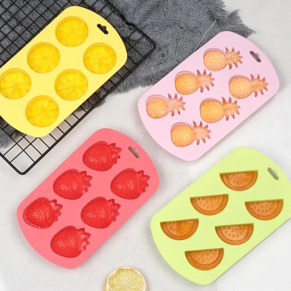 Stampo per cubetti di ghiaccio in silicone alimentare flessibile con coperchio, adatto a microonde e lavastoviglie, per gelato, budino e gelatina