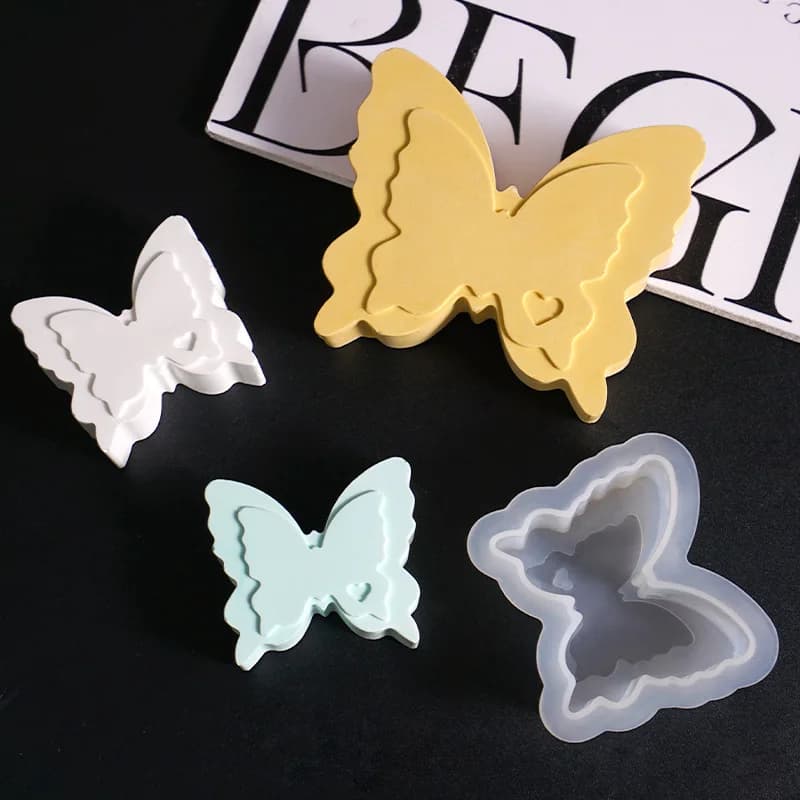 New Large and Small Butterfly Ornament Mold Heart-Shaped Butterfly Decorative Ornament Plaster Mould DIY Candle Silicone Molds