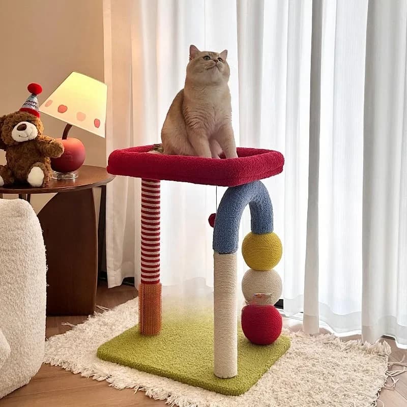 Comodo letto per gatti in peluche All-in-One Palo antigraffio per gatti per interni Palla colorata a forma di U Albero per gatti Parco giochi durevole per animali domestici per gattini