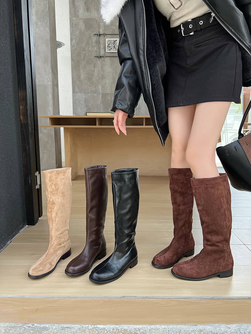 Stivali al ginocchio da donna alla moda Stivaletti con calzino floccato Stivaletti da cavaliere elasticizzati con tacco basso piatto Slip On Stivali da lavoro a maglia moda autunno inverno