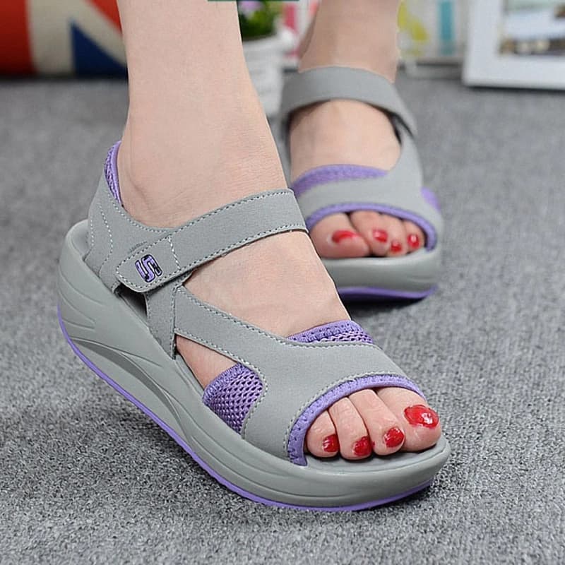 2023 scarpe da donna estive sandali con plateau in rete di pesce sandali con zeppa aperti da donna scarpe Casual leggere da donna