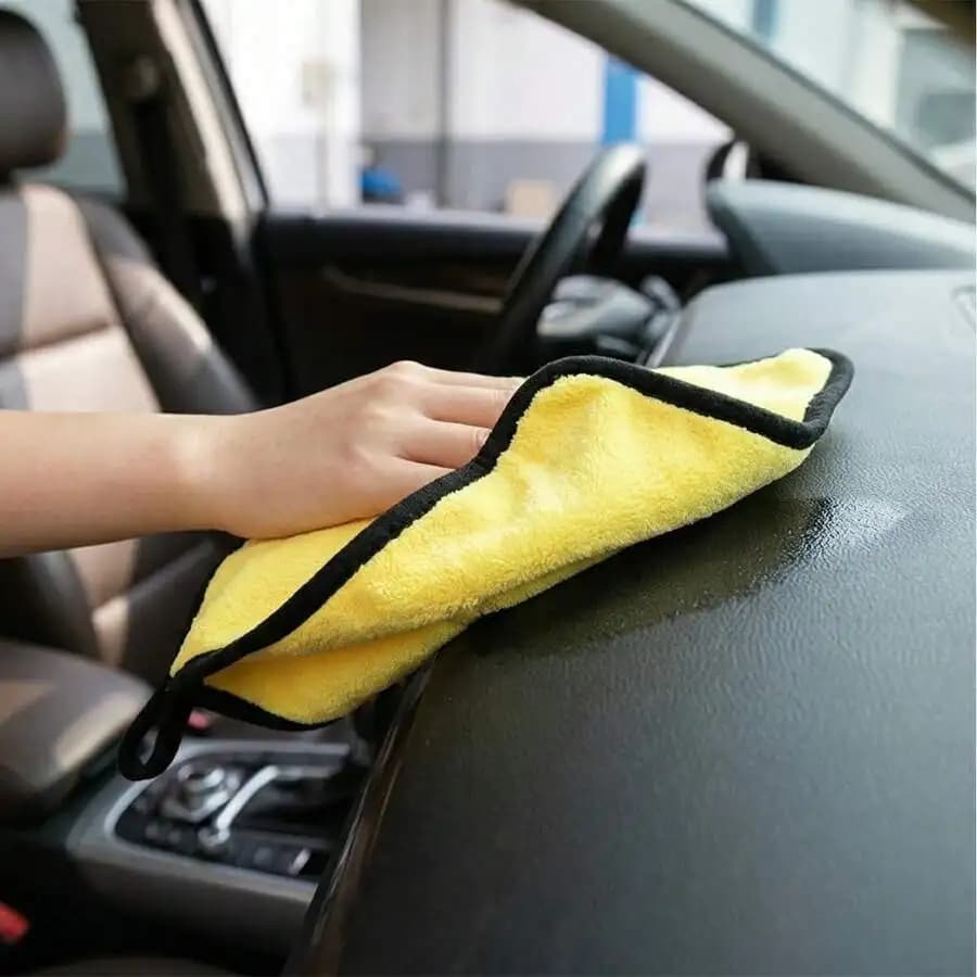 2 Pieces of Microfiber Cloths Car Cleaner, Super Absorbent and No Hair, Car Accessories